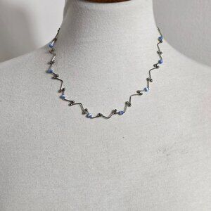 Vintage-Style Zig Zag Chain Choker Necklace Silver Bars and Balls Blue Beads